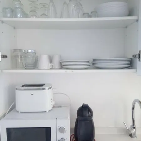 Zenia Beach Apartment *